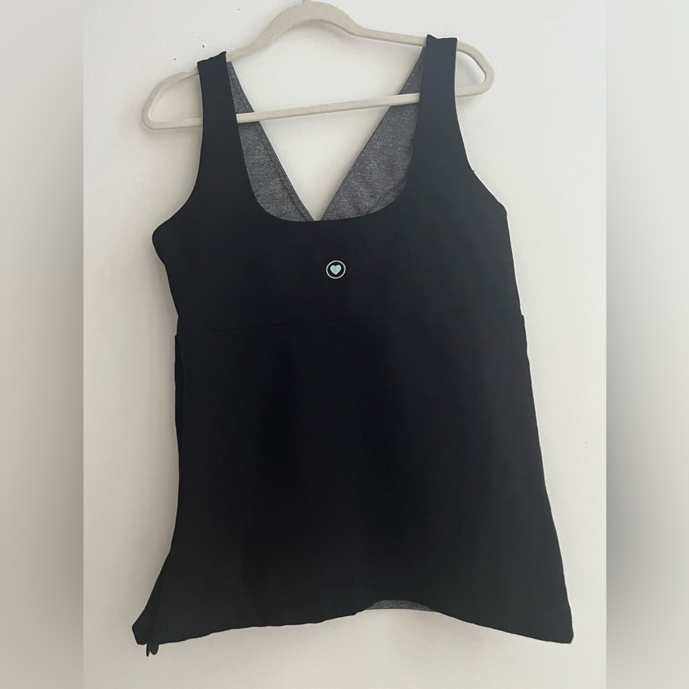 Peabody MoM Black Sleeveless V-Neck Top | Size M | Made in USA - Picture 5 of 10